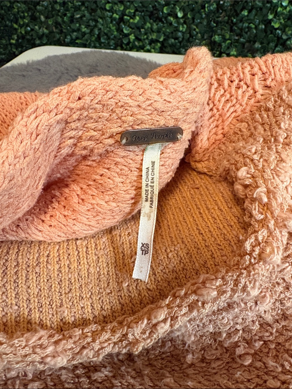 Free People Plush Crewneck Sweater Size XS - Picture 3 of 3